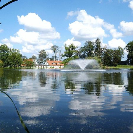 Отель Elisefarm Fogdarp Экстерьер фото